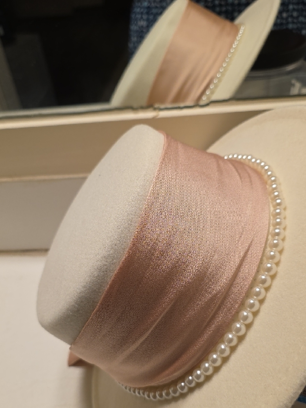 Women's Cream Felt Hat with cream Ribbon and Pearl Trim - Picture 4 of 4